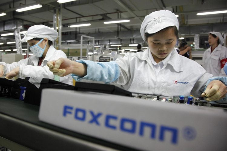 Foxconn, an Apple supplier, has closed its Shanghai factory