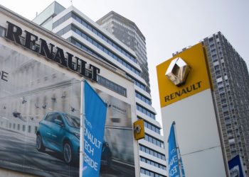 Renault to consider selling a stake in Nissan to fund an electric vehicle shift