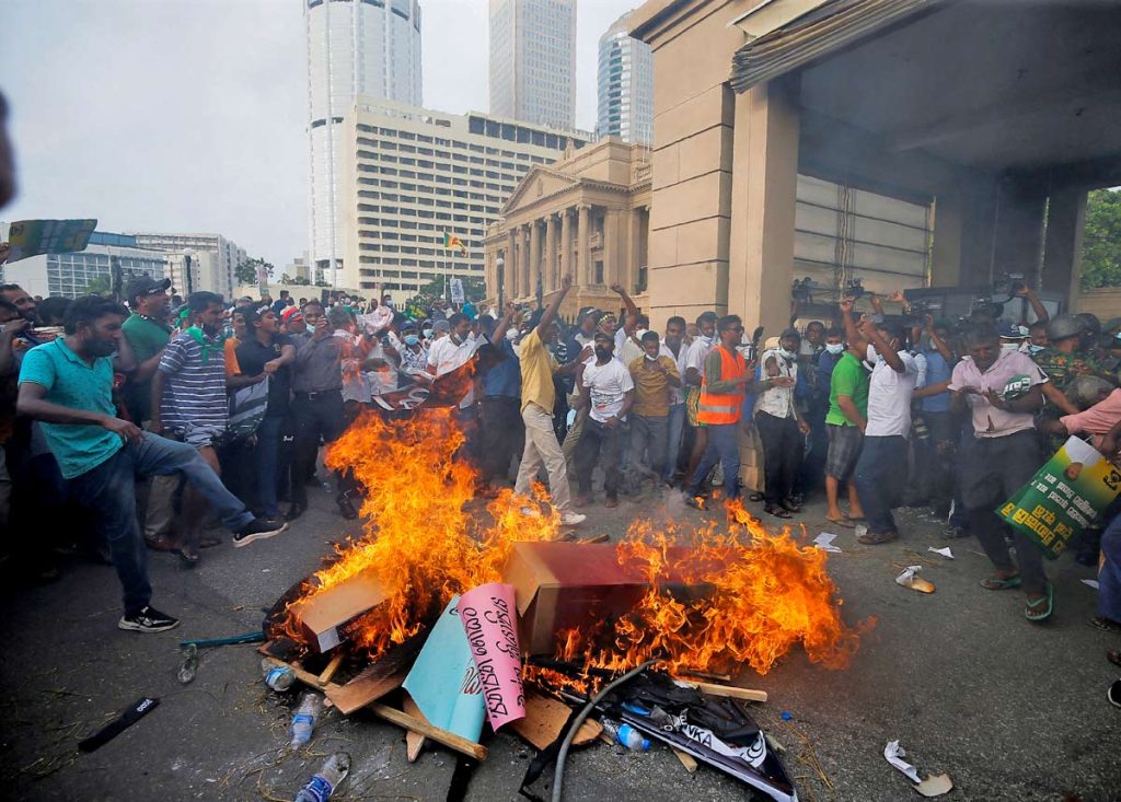 Sri Lankan leader home turns violent, leaving one person severely injured