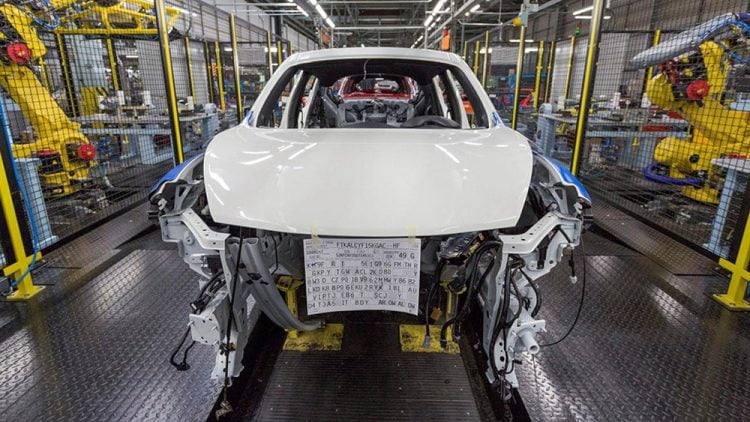 This year, Pakistan's annual car production capacity will rise to 300,000