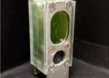 Algae-based computer might be used to 'charge mobile devices’