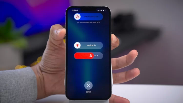 During an attempted assault, an iPhone SOS saved a woman