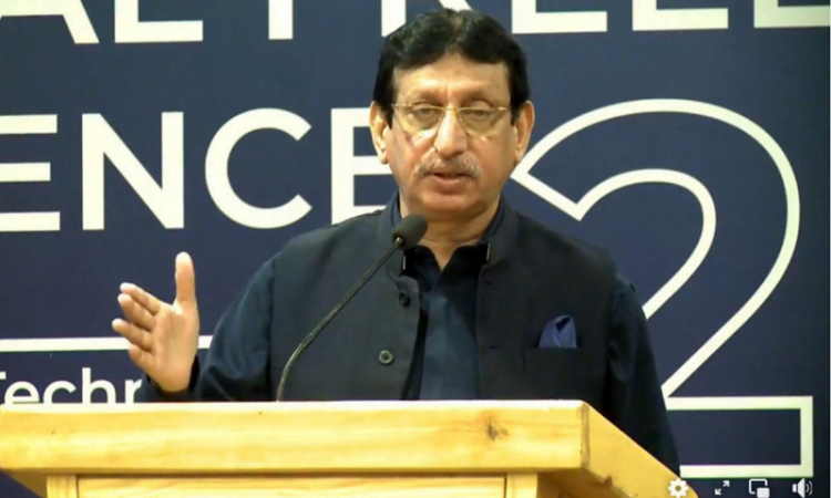 IT minister says telecom companies must improve their service infrastructure