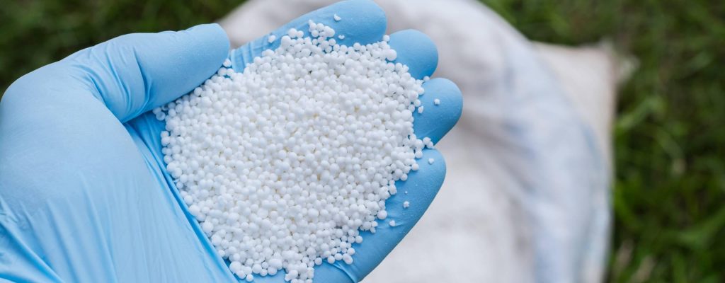 The government has reduced the price of urea to Rs1, 769 per bag