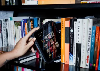 These older Amazon Kindles will soon be unable to purchase books