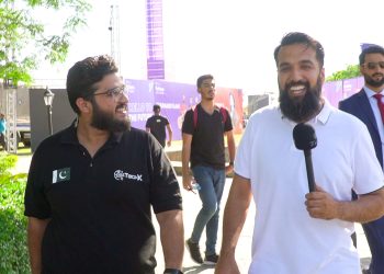 Few words with Azad Chaiwala on sharing his views for entrepreneurs