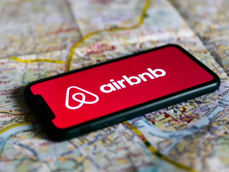 ACCC sued Airbnb for misleading customers on accommodation prices