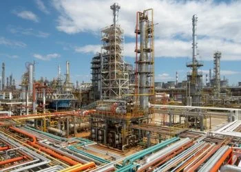 As the LC issue worsens, refineries may be forced to close