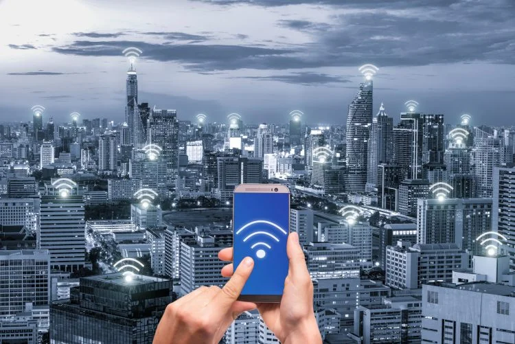 "Connectivity blackouts" might occur as a result of power failures