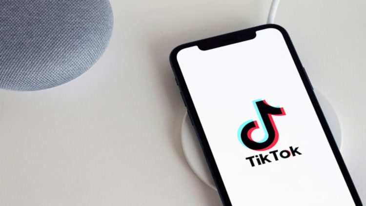 Google and Apple are urged by the FCC commissioner to remove TikTok from their app stores