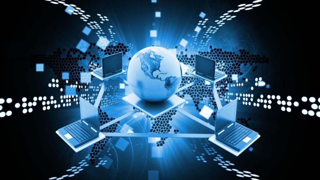 IT Minister requests a tax exemption for the IT and telecom industries