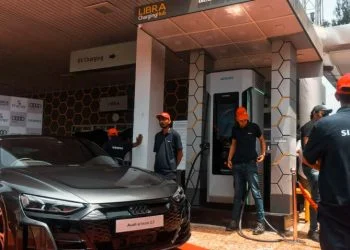 In Karachi, Audi and Siemens open an EV charging station