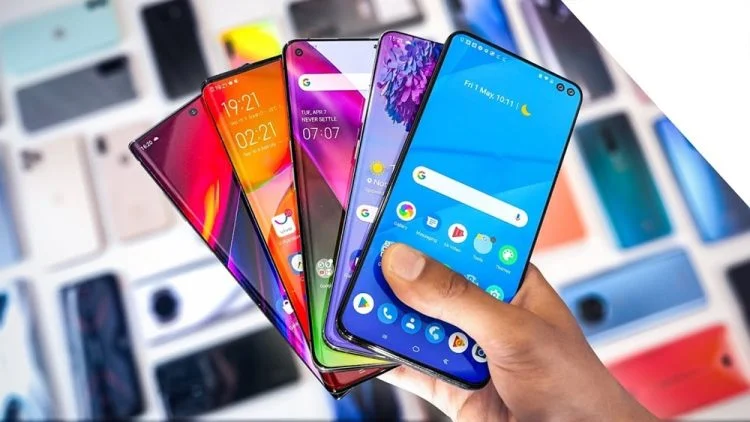 In just 11 months, Pakistan's mobile imports reached about $2 billion