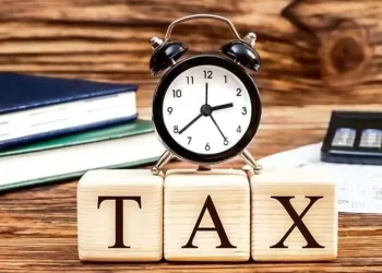 Income between Rs. 100,000 to Rs. 300,000 is liable for 12.5% tax
