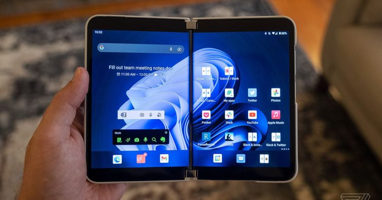 Microsoft’s surface duo 2 has surprisingly become the year’s favorite device