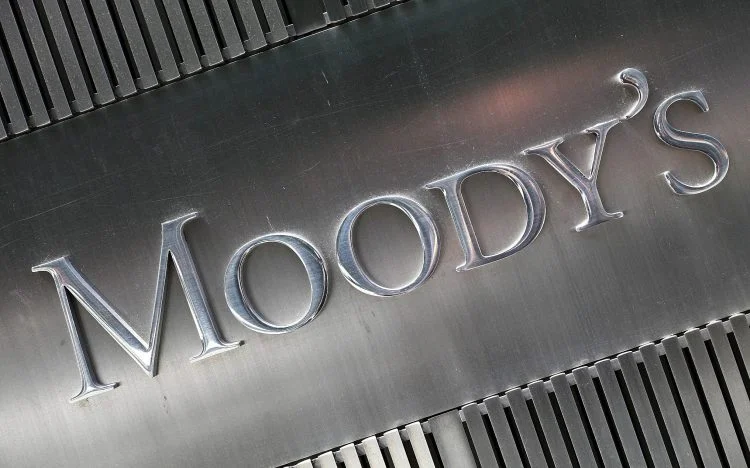Pakistani banks' outlook has been reduced from stable to negative by Moody's