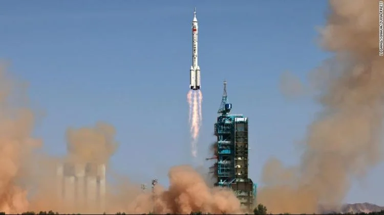 To overlook the construction of new Chinese Space Station, 3 more astronauts are sent