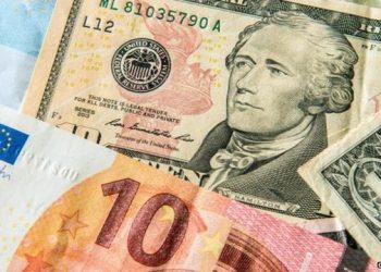 After 20 years, astonishingly 1 Euro become equal to 1 US Dollar