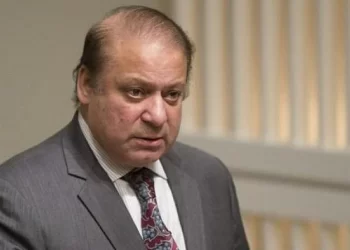 Nawaz Sharif develops a tactical plan for the federal govt. to leave early