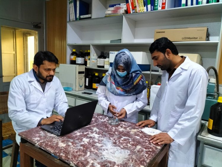 Pakistani researchers create inexpensive antibacterial cloth