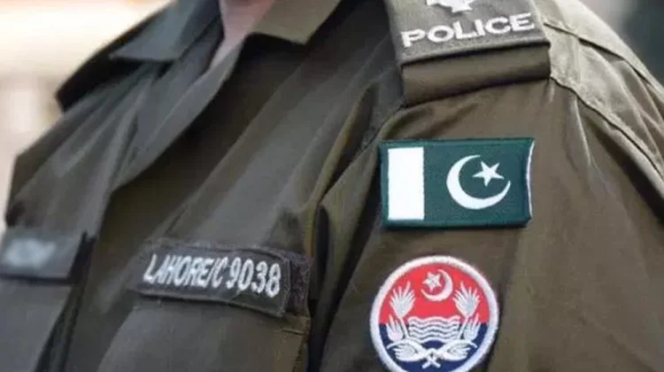 SHO is fired for misrepresenting a female officer in photographs as a male constable