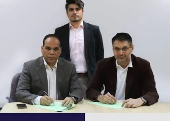 Textile Magnate Alkaram joins hands with ABHI to offer Earned Wage Access to all its employees across the country