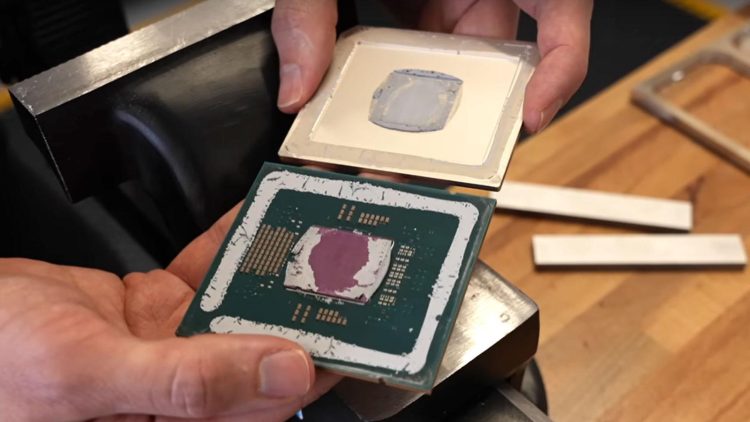 The server processor with 80 cores from Ampere Altra is delidded