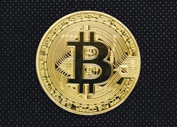 As Bitcoin approaches $24,000, crypto reclaims $1 trillion