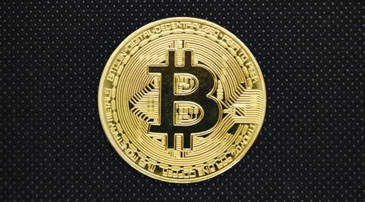 As Bitcoin approaches $24,000, crypto reclaims $1 trillion
