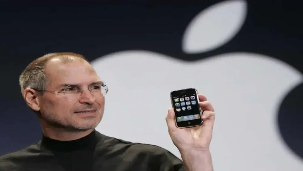 2007 original and unused A $35,00 Apple iPhone was sold