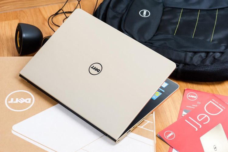 Dell is testing laptops with reverse wireless charging