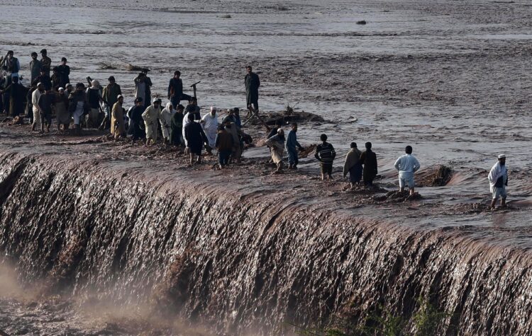 Following the floods, PTA introduces a travel advisory SMS service