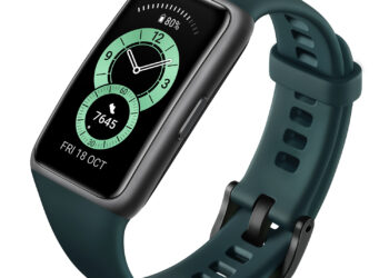 The way you use a smart band has changed and here is why you would need a larger display and longer battery life