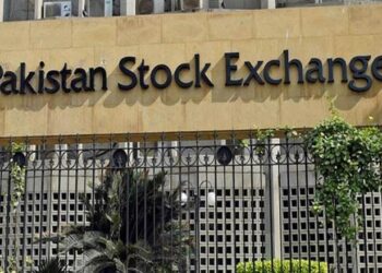 PSX drops 251 points to end the day at 42,243