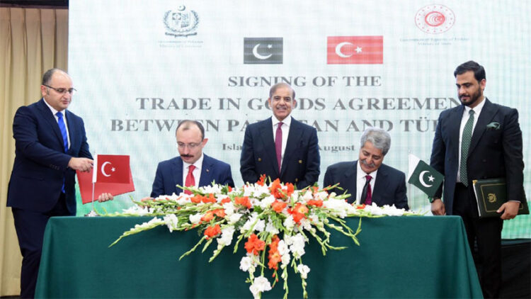 Pakistan and Turkey sign a Preferential Trade Agreement (PTA)