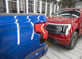 These electric vehicles are eligible for EV tax credits