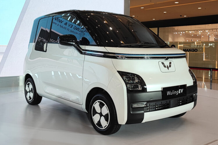 Wuling introduces the Air EV in Indonesia