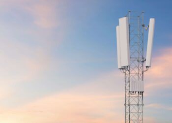 Ericsson raises sustainability bar anew with triple-band, tri-sector 5G radio