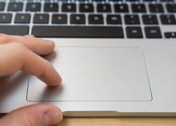 How to switch a laptop's touchpad on or off