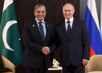 Pakistan considers getting Russian oil with a payment plan