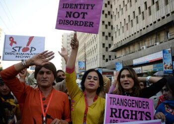Self-perceived gender identity is not transgender, according to the Shariat Court