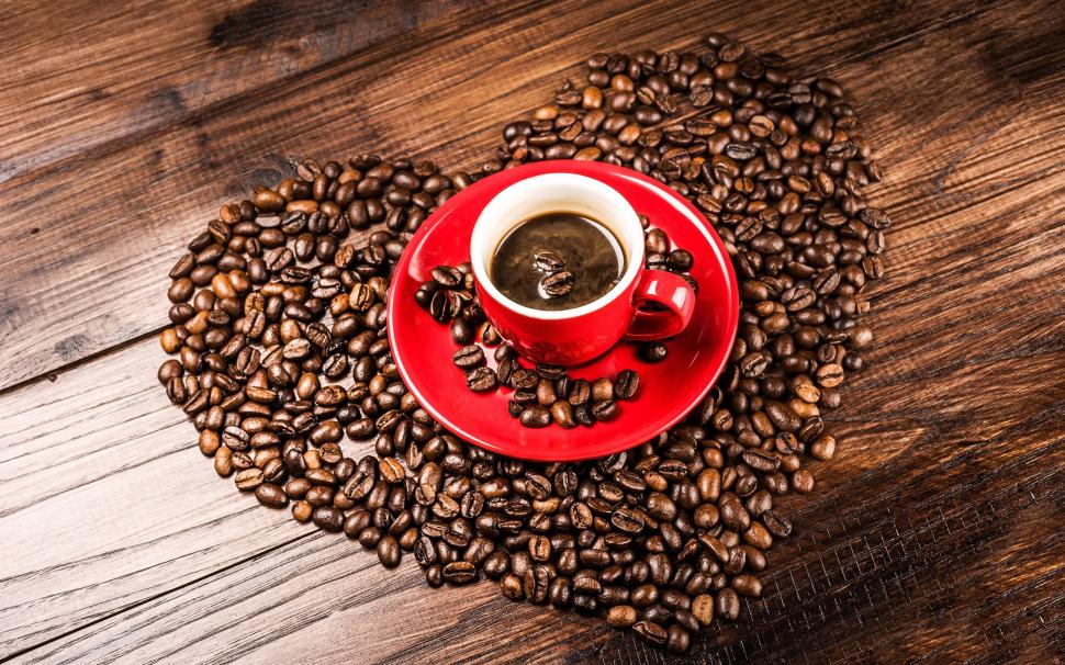 Study finds that coffee, especially ground and caffeinated coffee, reduces the risk of cardiac issues and early mortality