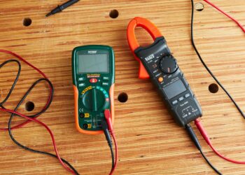 HOW TO Using a Digital Multimeter