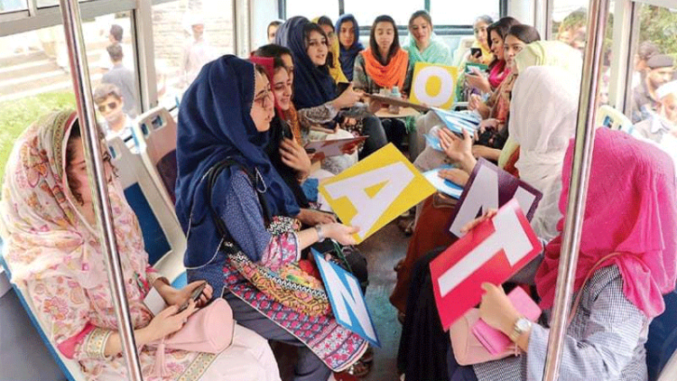 Free women-only bus service is launched for the first time in Pakistan