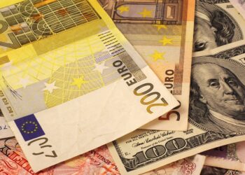 On SBP News, the rupee increases against the US dollar for the 12th day in a row