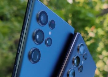 Samsung Galaxy S23 with Snapdragon 8 Gen 2 processor