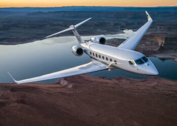 Starlink Aviation is bringing SpaceX's satellite internet into planes