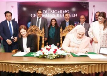 Agreement signed to ensure foreign education for Pak students