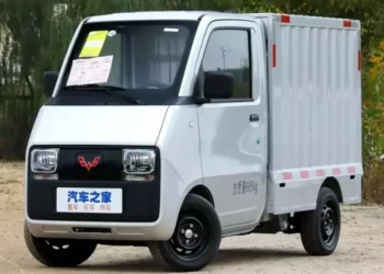 China's Wuling unveils a single-seat EV pickup