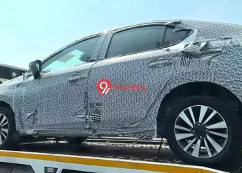 Honda City Facelift 2023 Seen in India